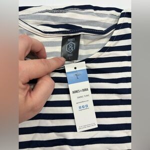 Agnes & Dora Swing Tunic navy blue and white stripe NWT size large
